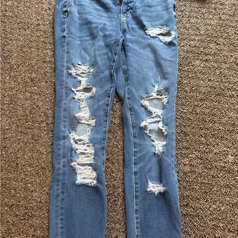 American Eagle Outfitters Distressed Blue Jeans